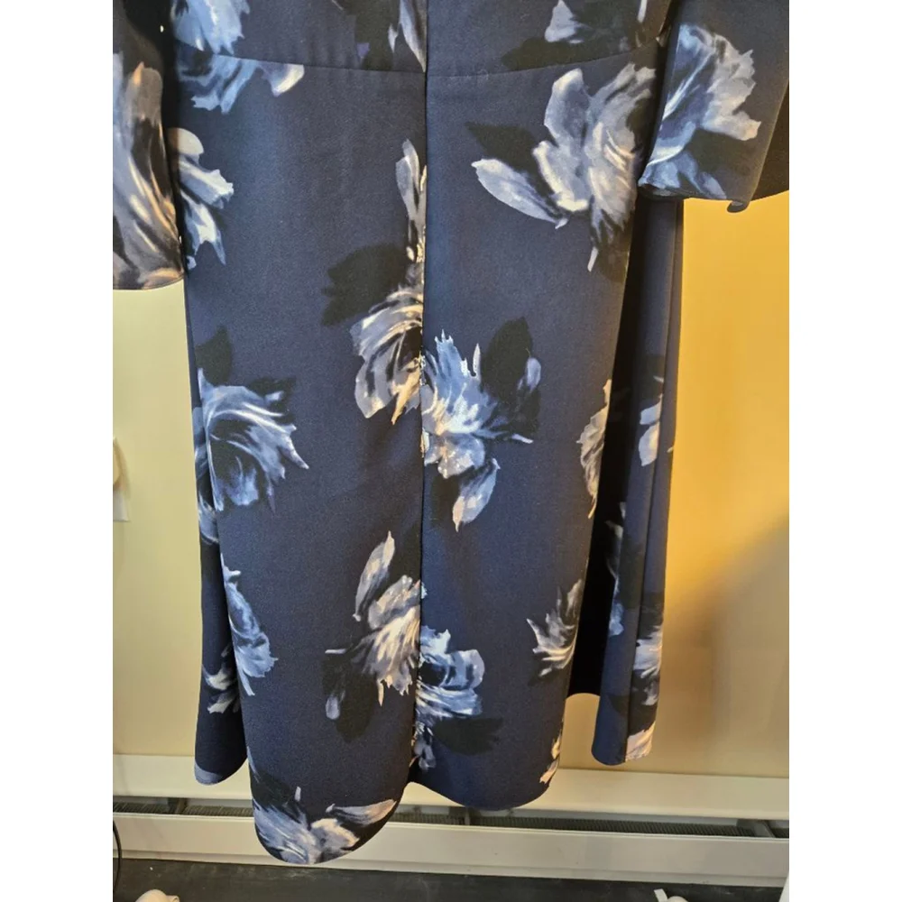 Women's Kate Spade Navy Blue Floral Long Sleeve Dress Size 6